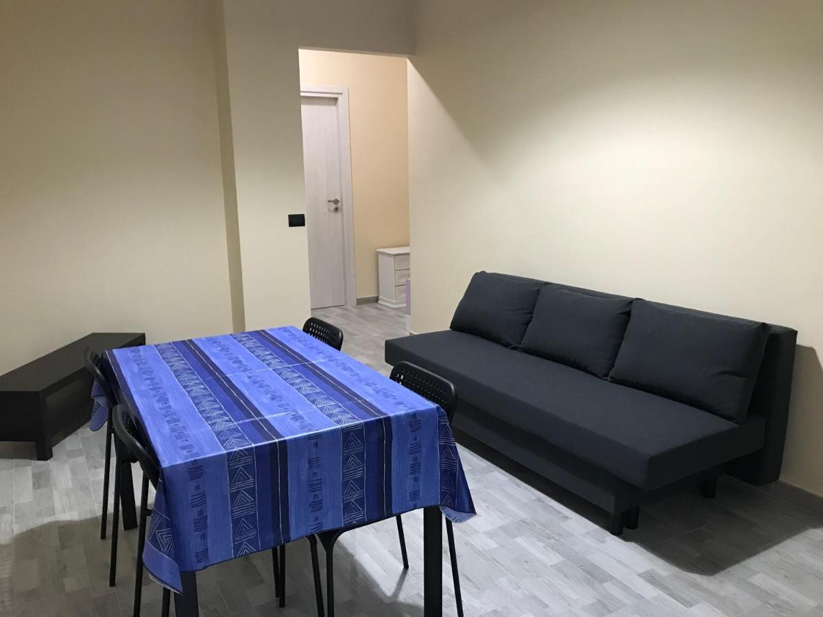 Il Borgo Antico: Vista Su Reggia Di Venaria Reale Apartment Bagian luar foto